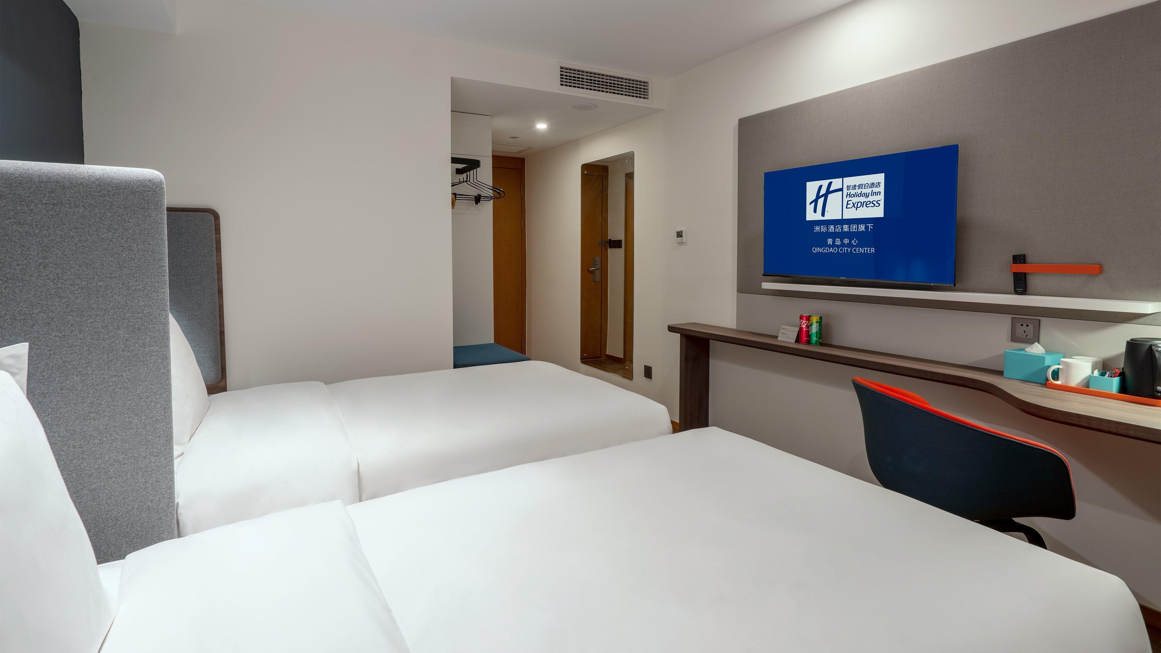 Holiday Inn Express Qingdao City Center By Ihg Bagian luar foto