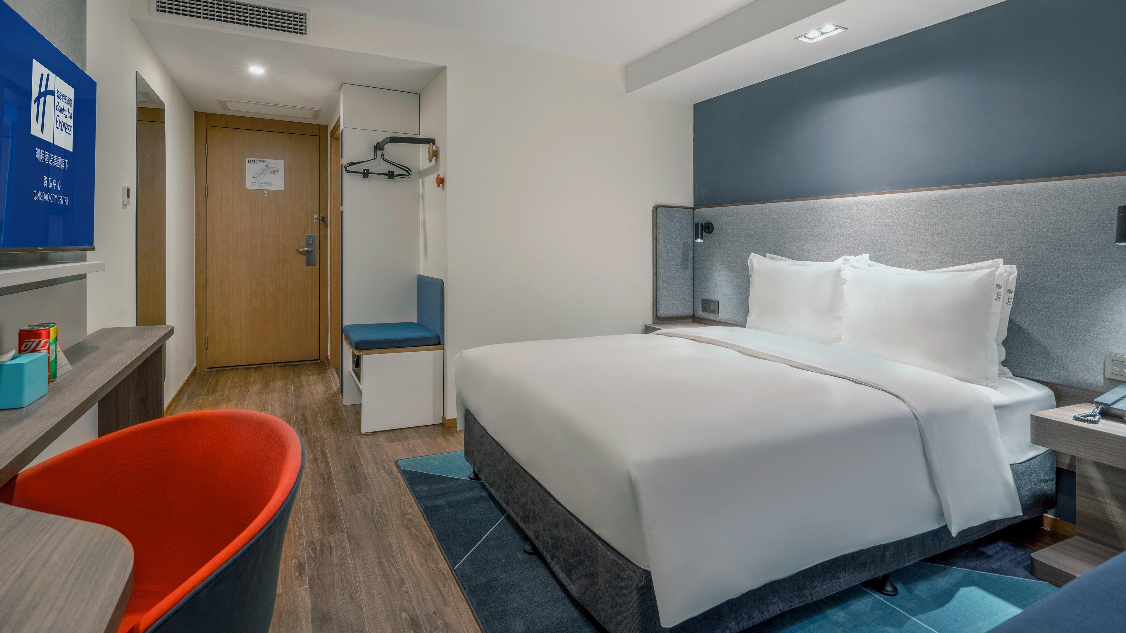 Holiday Inn Express Qingdao City Center By Ihg Bagian luar foto