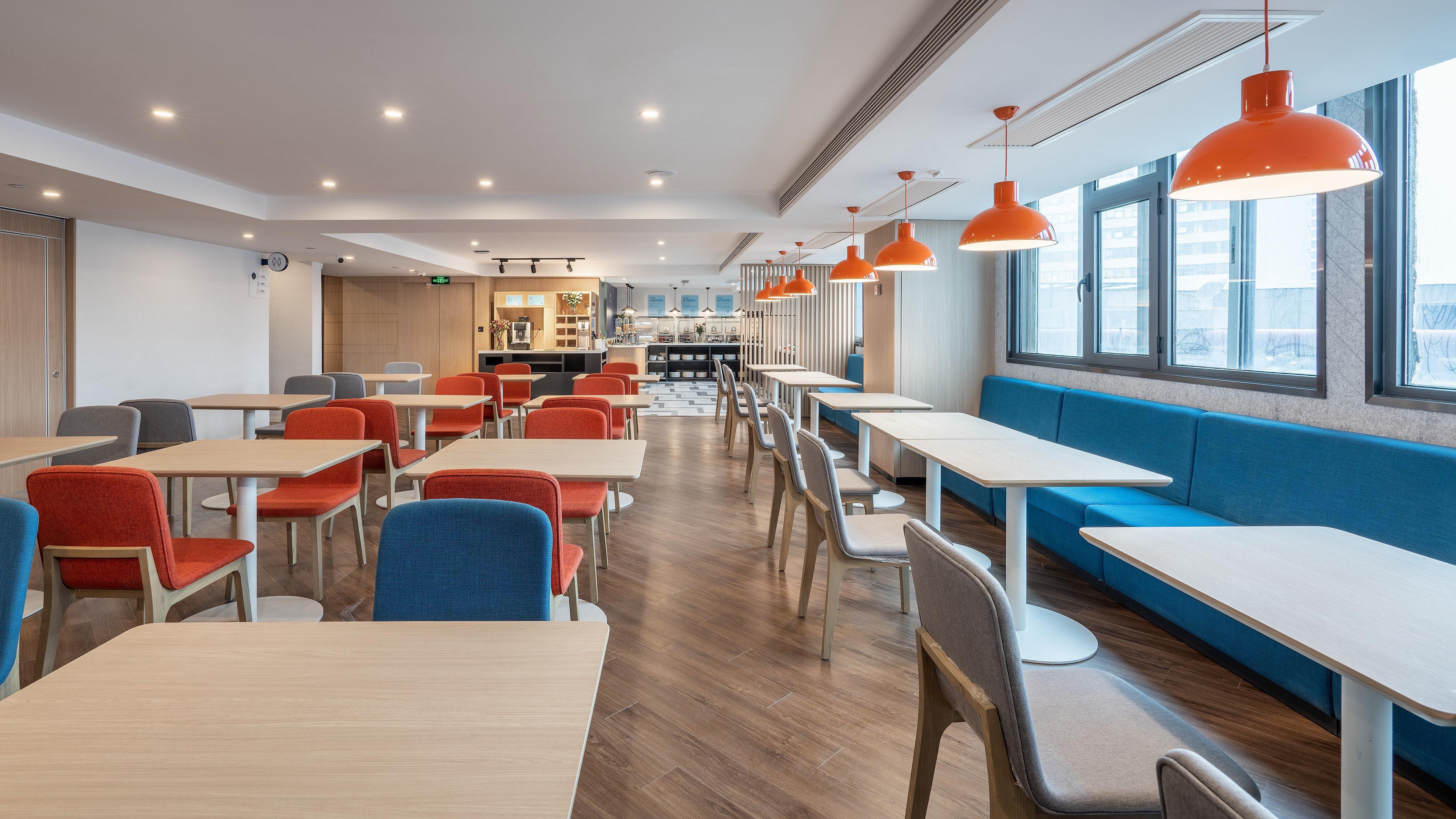 Holiday Inn Express Qingdao City Center By Ihg Bagian luar foto